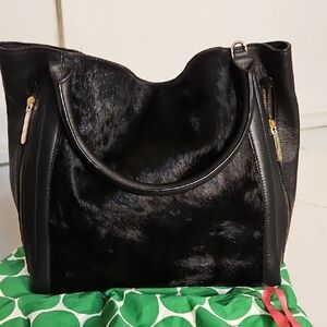 Luxurious Black Fur Shoulder Bag with Leather Accents